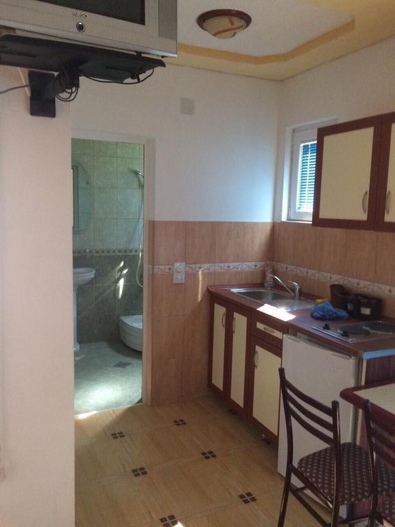 Apartments Cecunjanin Bar Luaran gambar