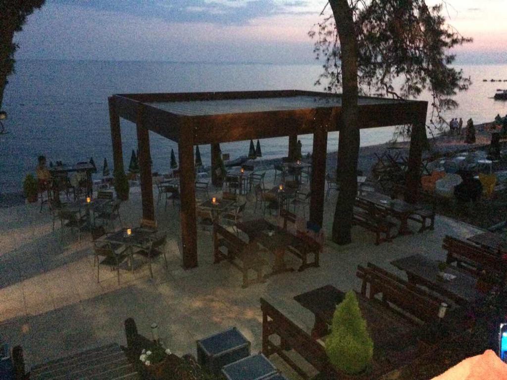 Apartments Cecunjanin Bar Luaran gambar